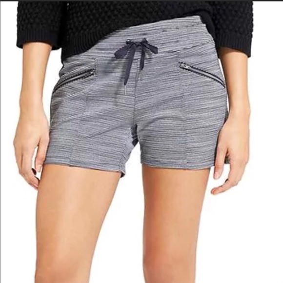 athleta metro slouch short